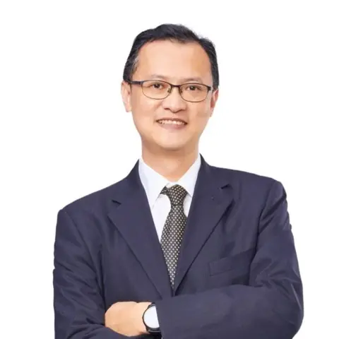 Passakon Prathombutr